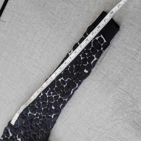 Philosophy Republic Cropped Sweater - Picture 10 of 13